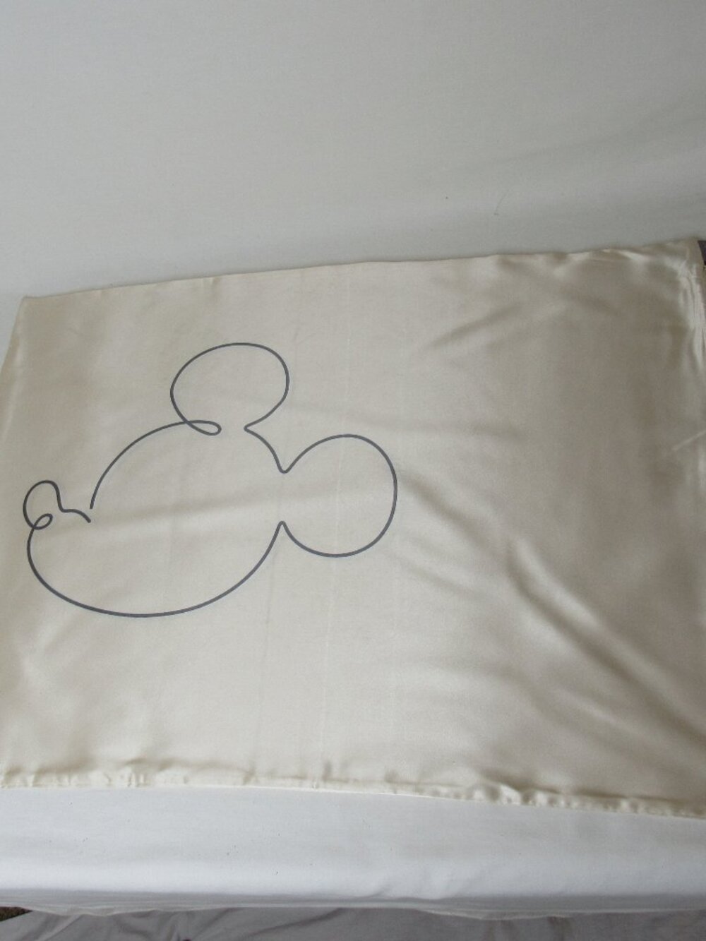 Kitsch X Disney Mr Mickey Mouse Pillowcase Standard Satin